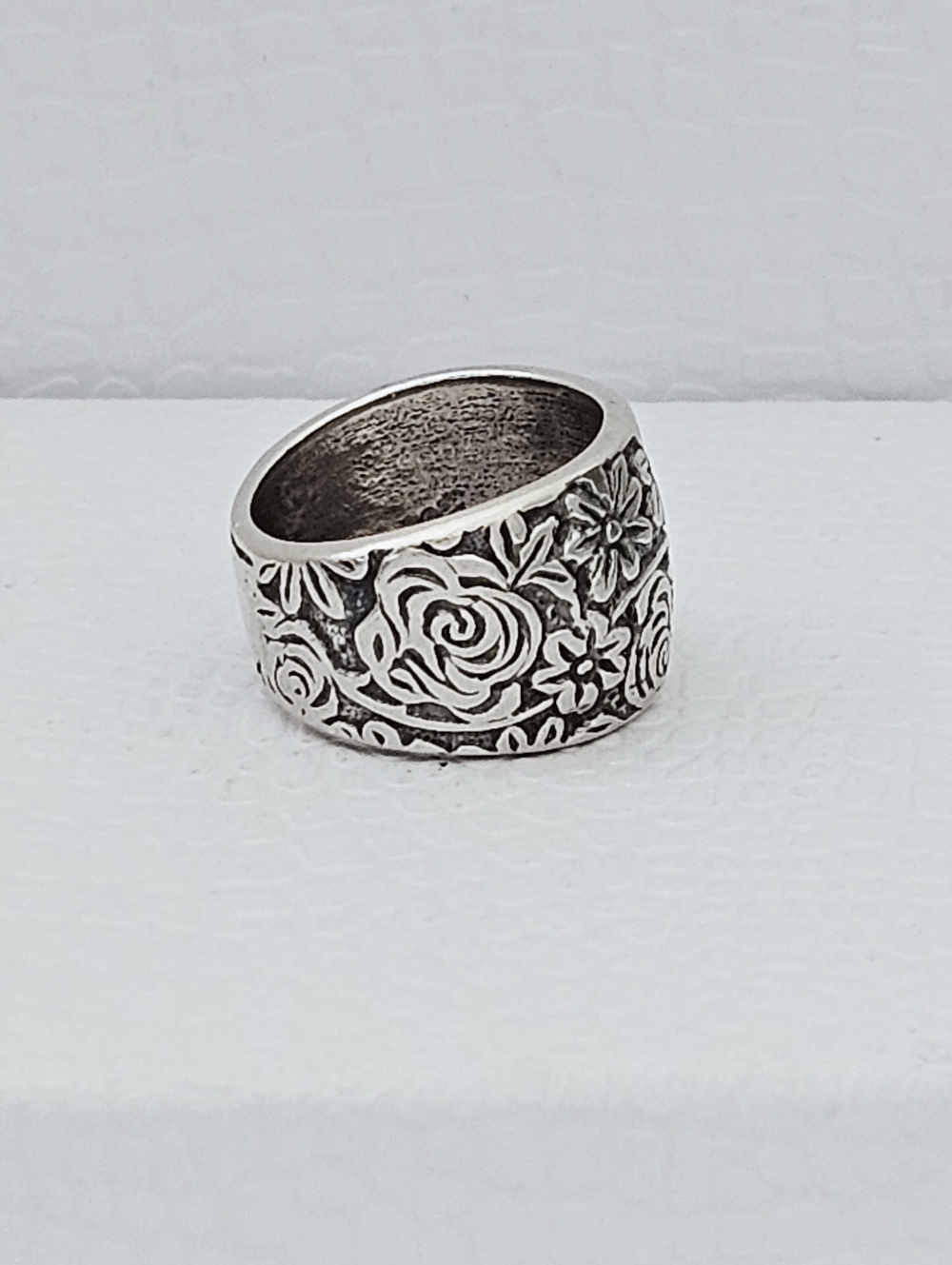 Silpada Rare Sterling Silver Etched Floral Garden Vintage Ring Size 7.25 R1583 - Picture 5 of 14